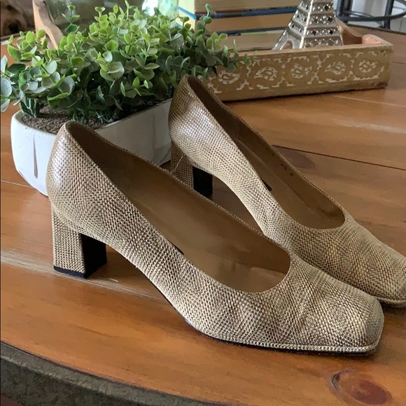 Stuart Weitzman Shoes - Stuart Weitzman snakeskin embossed heels.